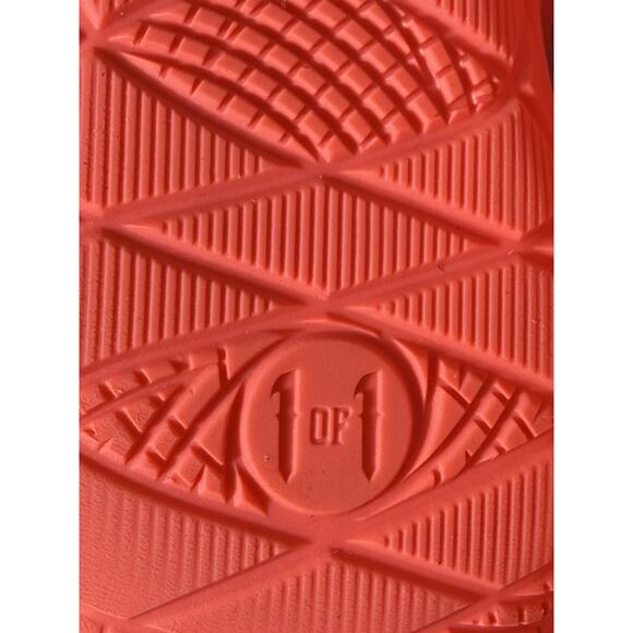 Puma MB.01 LaMelo Ball Red Breast Cancer Awareness Basketball Shoes 6.5 US - Picture 13 of 16